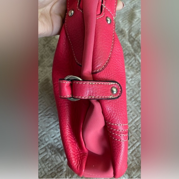 Hot pink Franco Sarto purse! Perfect for ☀️ spring and summer! ☀️ - Picture 5 of 16